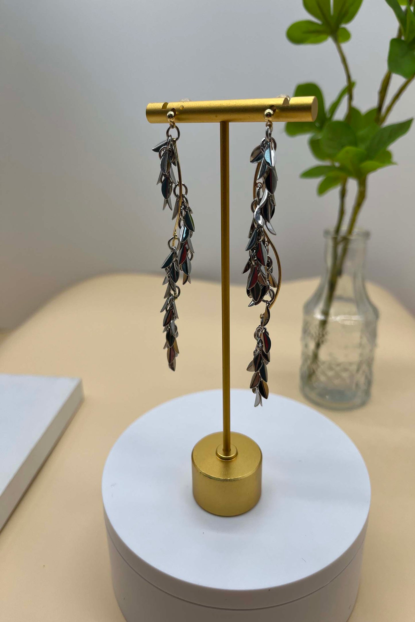 CE0159 タッセルピアス/イヤリング　アクセサリー
