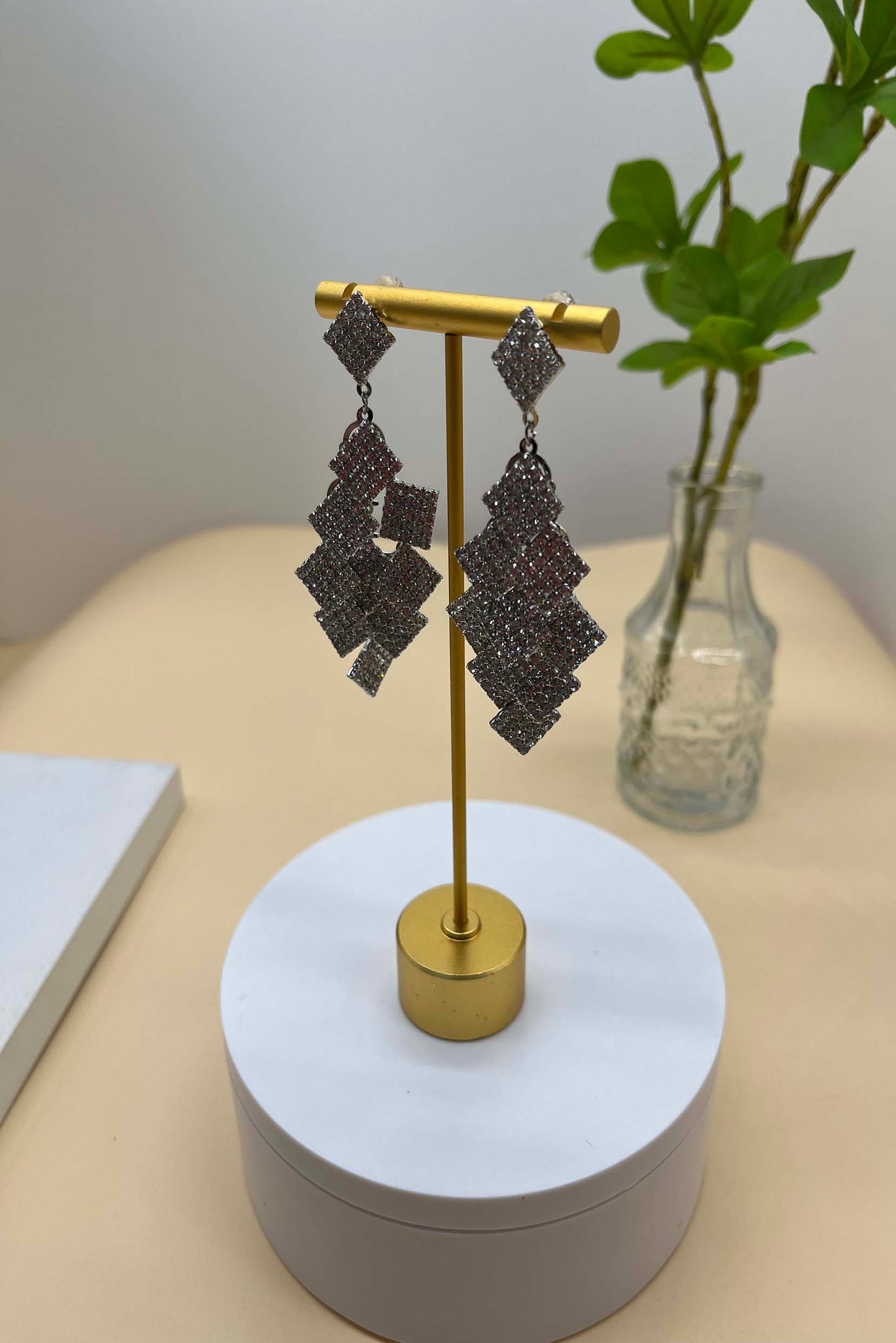 CE0160 タッセルピアス/イヤリング　アクセサリー