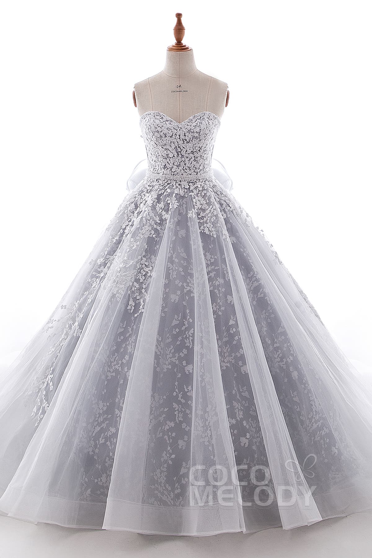 LD5054TR　レンタル　サンプルドレス　プリンセス　ウェディングドレス