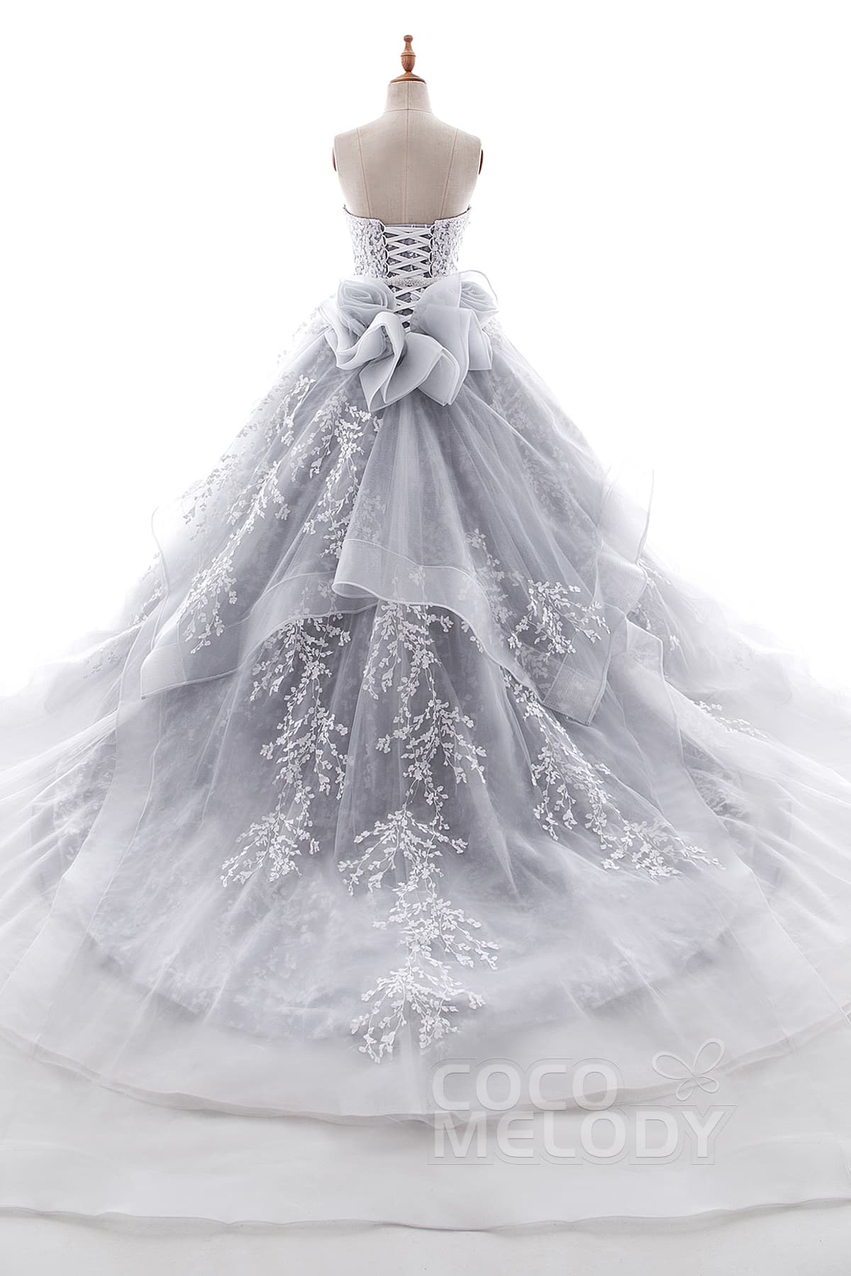 LD5054TR　レンタル　サンプルドレス　プリンセス　ウェディングドレス