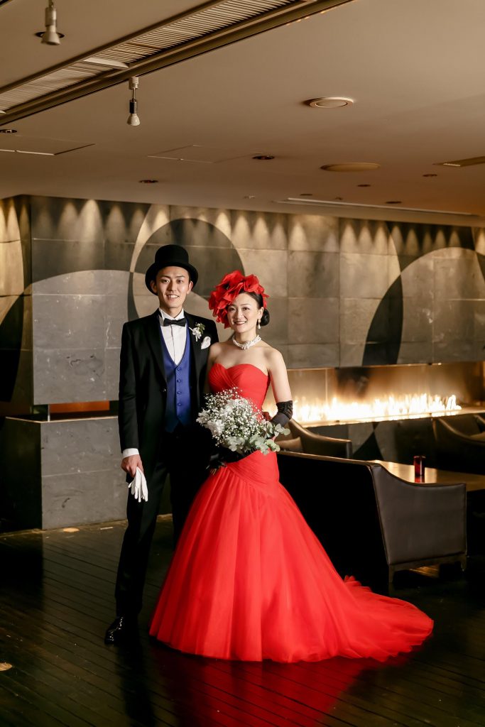 赤のマーメイドドレス　XEX WESTで結婚式