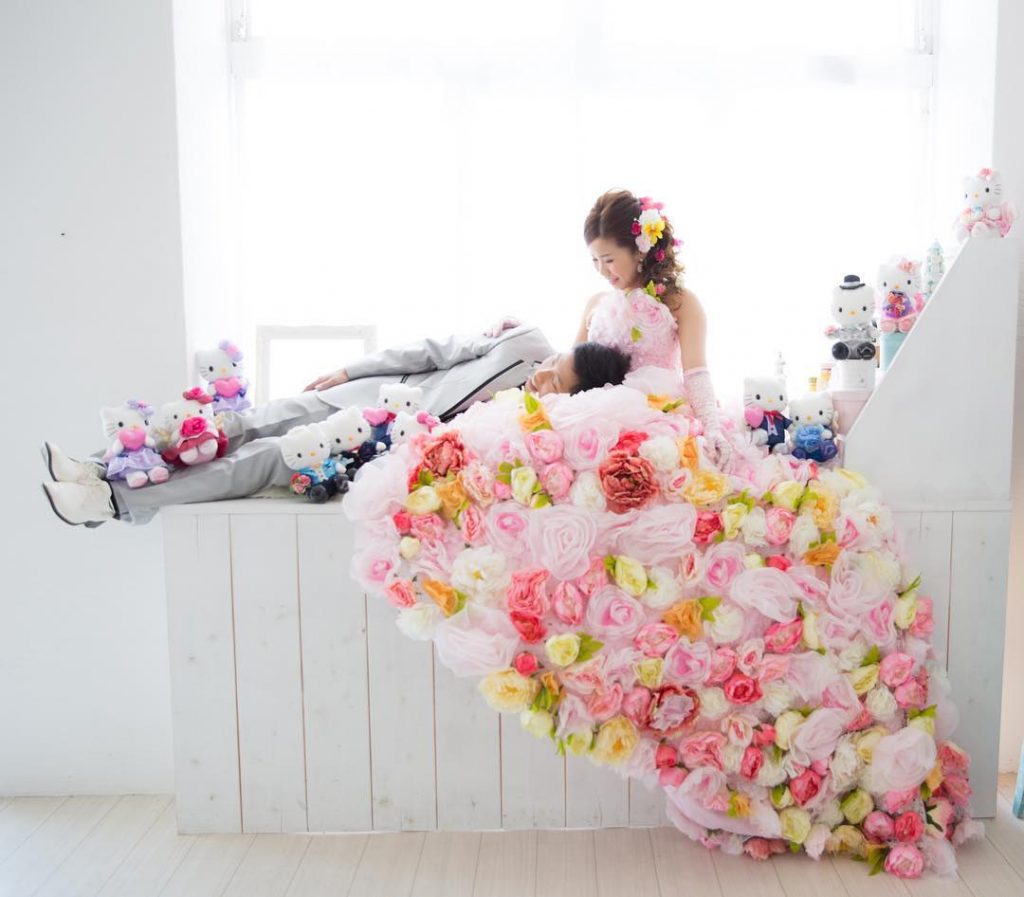 妖精さんみたいなお花いっぱいドレス