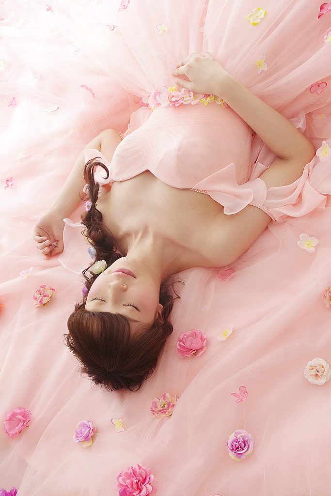 ピンクのお花ドレス　袖付き