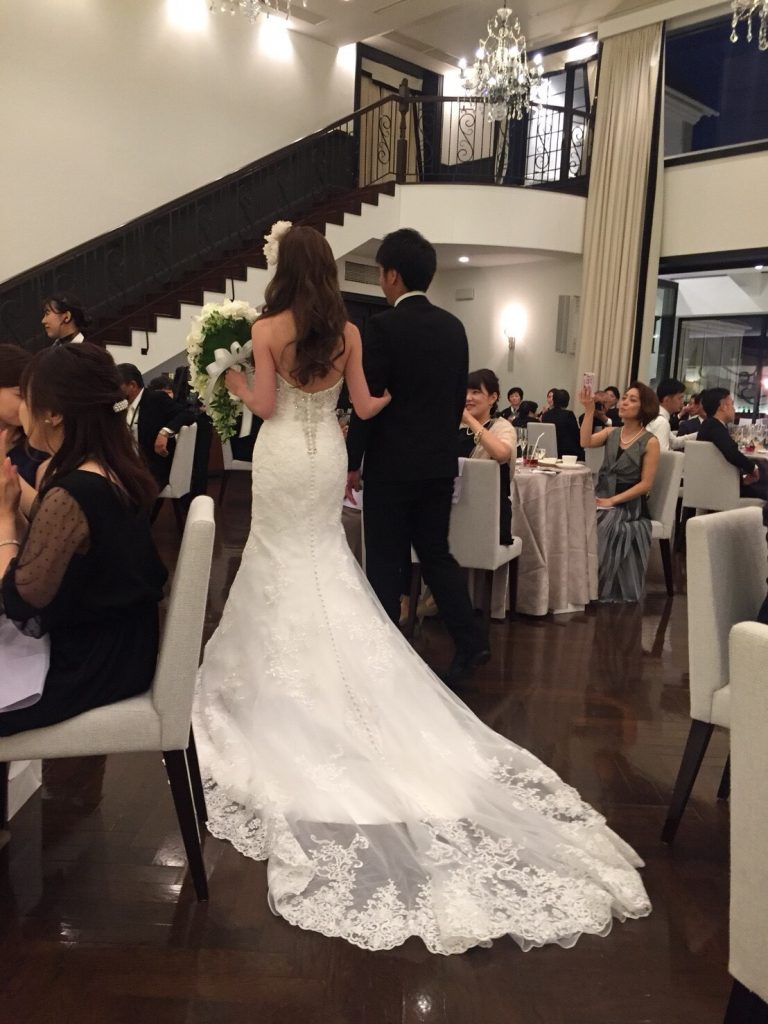アルカンシエルベリテ大阪　結婚式　ウェディングドレス