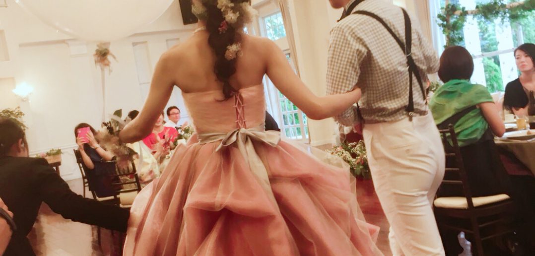 アンソレイユ　結婚式　お色直し　ピンクドレス