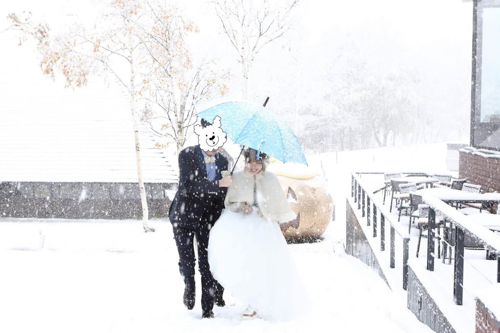 冬の結婚式　雪テーマ