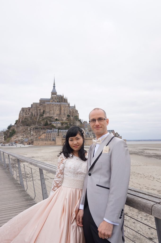 フランス　国際結婚　ウェディングドレス