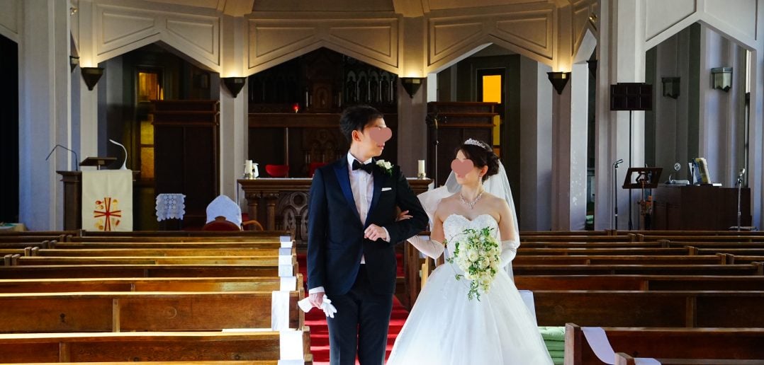 カトリック麻布教会　結婚式　ウェディングドレス