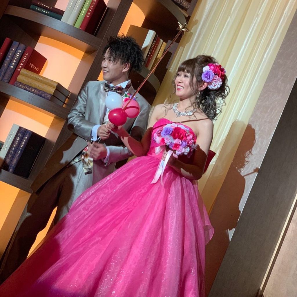ホテルテラスザスクエア日立　結婚式　カラードレス　レッド　