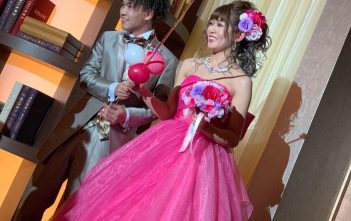 ホテルテラスザスクエア日立　結婚式　カラードレス　レッド　