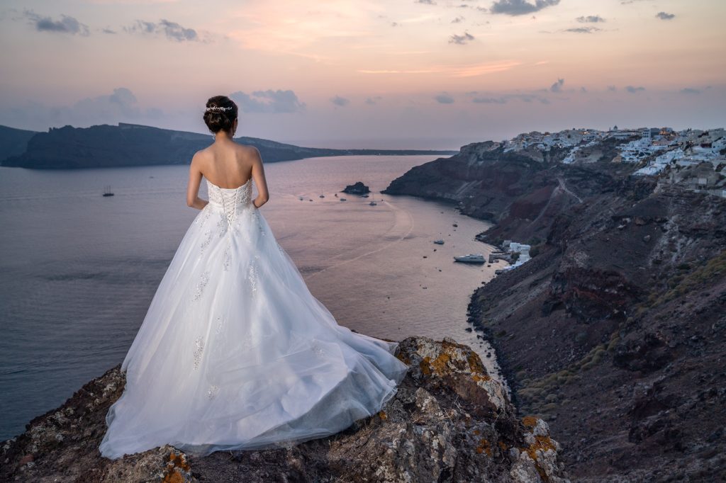 ギリシャ　サントリーニ島　後撮り　ウェディングドレス