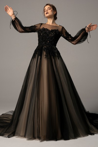 黒(ブラック)のウェディングドレス一覧｜ウエディングドレスを格安で 